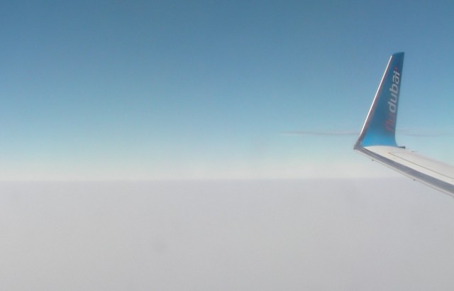 Fly Dubai Airplane Wing (c) Kennie Ting