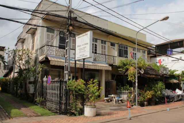 Mixay Gallery and La Terrasse Resturant, Thanon Nokeo Kumman. 