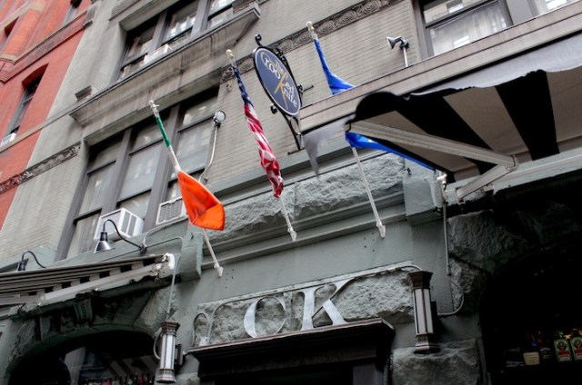 34 – The Crooked Knife: an English-style Pub and Tavern serving Italian food.  