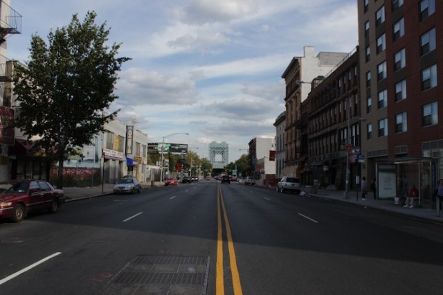 37 – View East along 125th Street towards Robert F. Kennedy Bridge. 