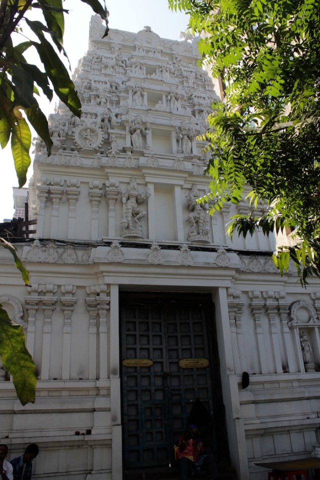 Another beautiful Hindu Temple, all white. Probably the Sri Kamichi Temple on Bogyoke Aung San Road and Bo Sun Pet Street. 
