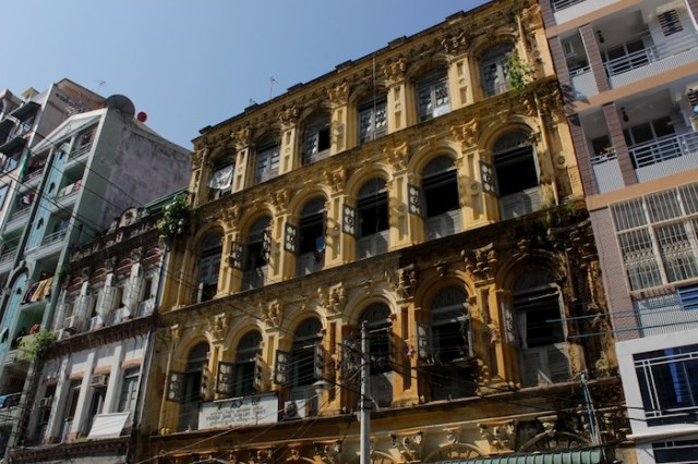 More Romanesque architecture, Bo Soon Pet Street.