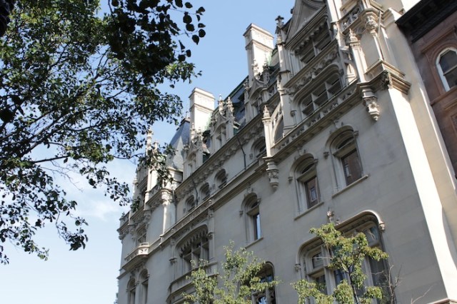 22 – Gothic façade of the Jewish Museum.  