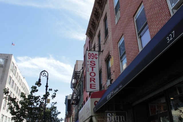 32 - 99 Cent Store