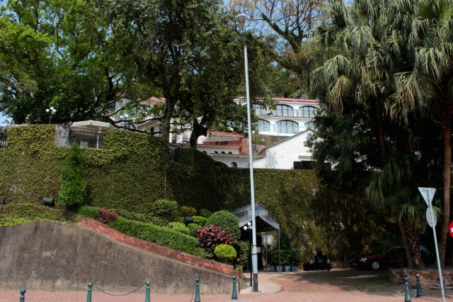 Finally, at the southern tip of the Avenida da Republica, and of the Macau Peninsula itself, is the former Fortaleza de São Tiago da Barra, built in the 1600s to defend Macau.  It has been transformed into the exquisite Pousada de São Tiago.  