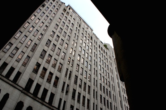 Side view of the Oi Kwan hotel, looking almost like a view unto New York City.