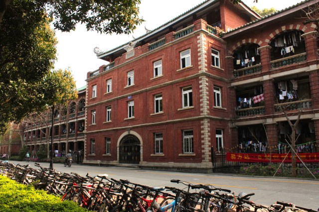 Student dormitories along the Furong Lake are reminiscent of both Hampton Court in London, and pavilions in the Forbidden City, Beijing.  