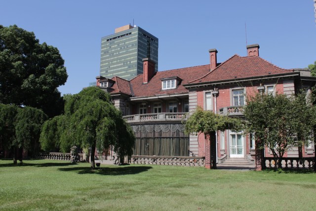 Another view of the Main Building of the Moriss Estate.
