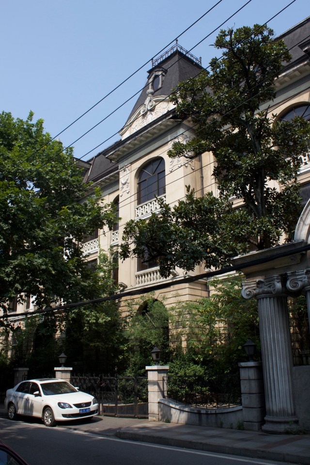 A Beaux-Arts apparition