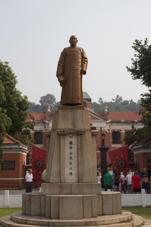 Statue of Sun Yat Sen.
