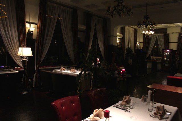 The Hotel had a Chinese seafood restaurant - but I thought that the restaurant at the former Tsingtao Club, right next door probably gave a better sense of how the restaurant would have looked like