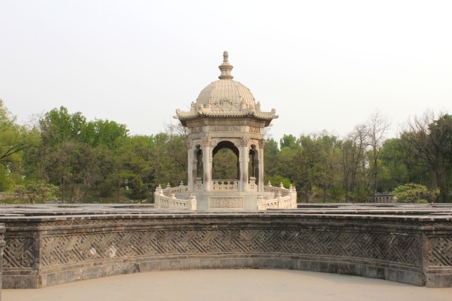 The 10,000 Flowers Maze 萬花陣 is one of the few structures to remain almost entirely intact.  
