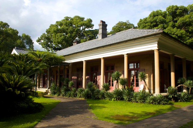 The residence of British merchant Frederick Ringer (1869) is in a Californian hacienda style.