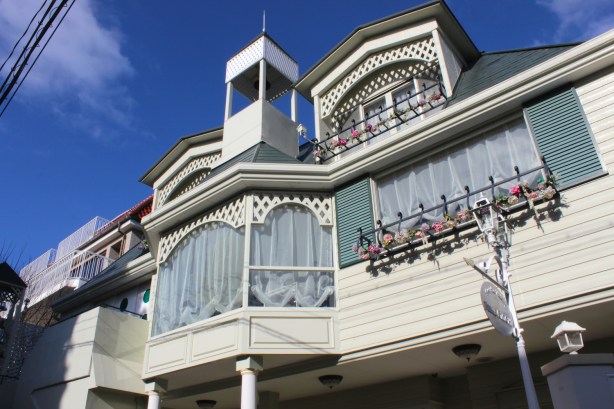 Privately owned Ijinkan in a unique Victorian style. 