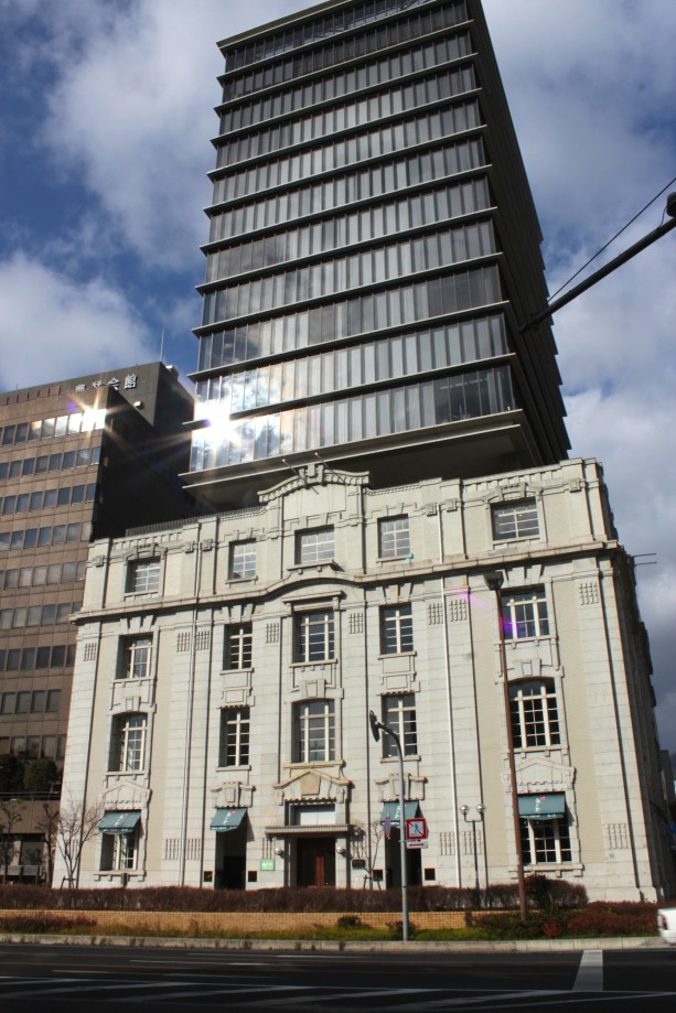 The second building on the Bund - the Kaigan Building 海岸ビル. Note that stunning addition of a ten-floor contemporary tower on the original colonial-era structure.