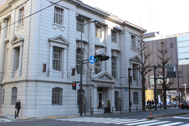 The Former LoA Bank Yokohama Branch 露亞銀行 (1926). 