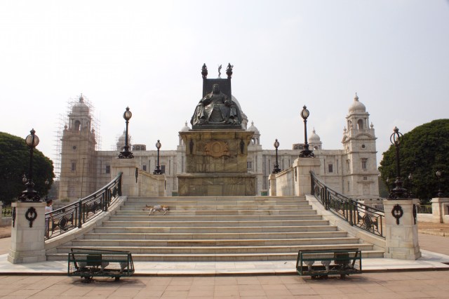39-victoria-memorial
