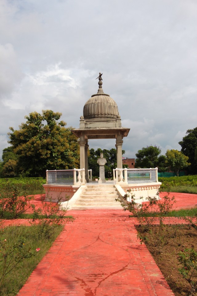 13 - Cupola