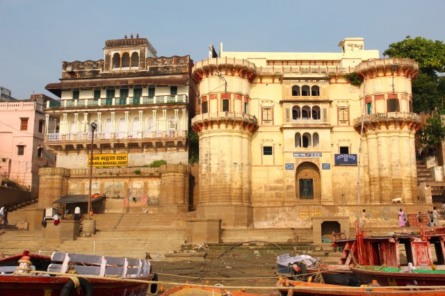 3 - Ganga Mahal Ghat and Rewa Kothi