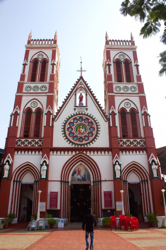 18 - Christian Quarter - Sacre Coeur Cathedral