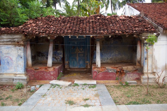 30 - Mosque Street House I