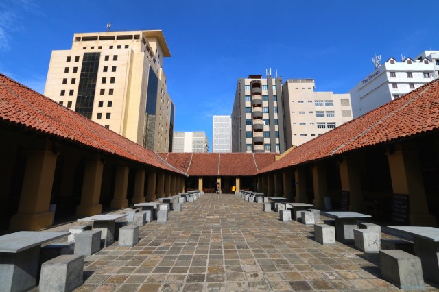 3 - Dutch Hospital Interior
