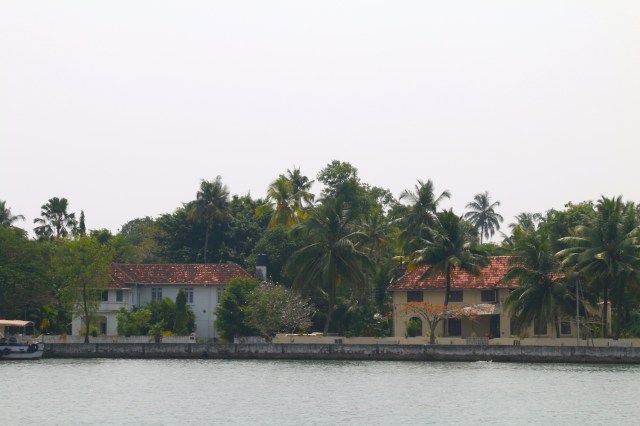 10 - Willingdon Island Houses