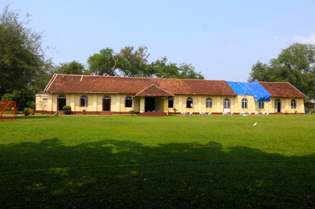 24 - Cochin Club