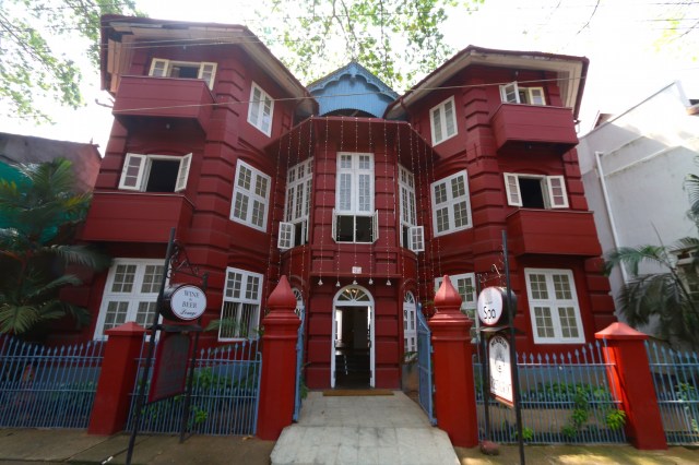 30 - Koder House
