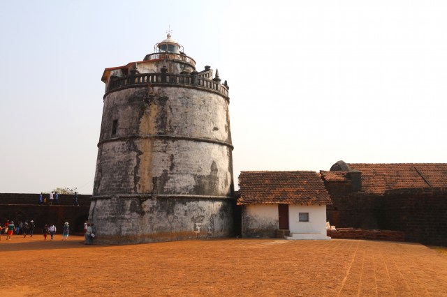 18 - Fort Aguada Lighthouse
