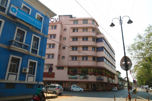 3 - Mandovi Front