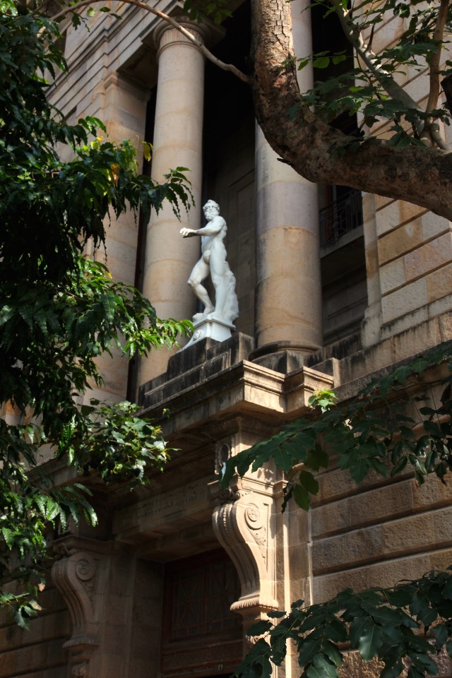 13 - MAcKinnon MAcKenzie