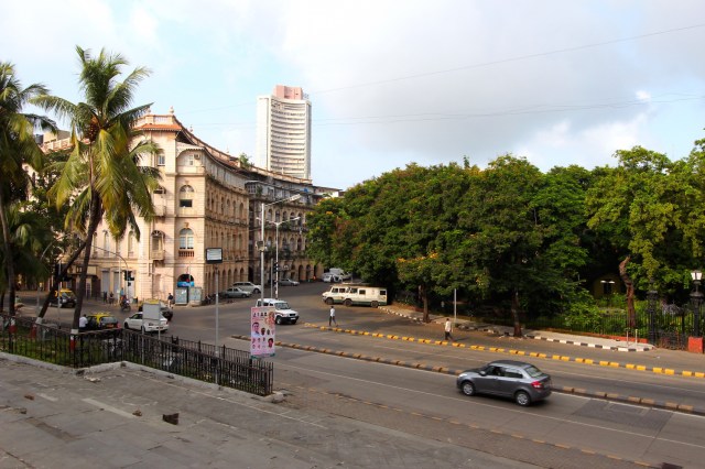 21 - Horniman Circle 1