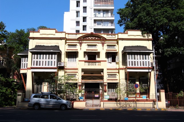 32 - Malabar Hill III