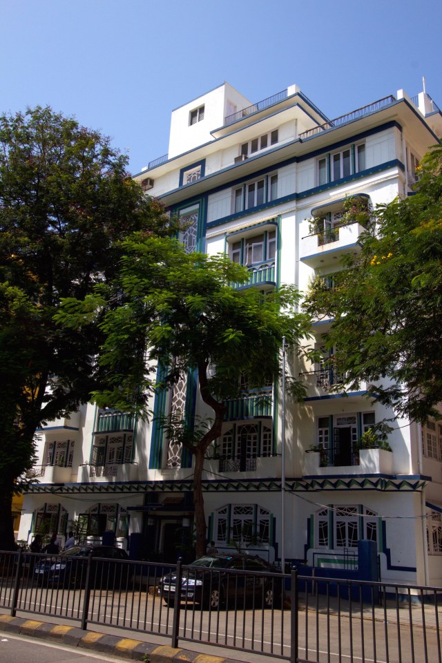 9 - Rajjab Mahal Maidan