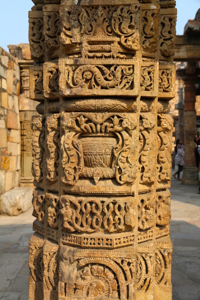 13 - Details of Pillars