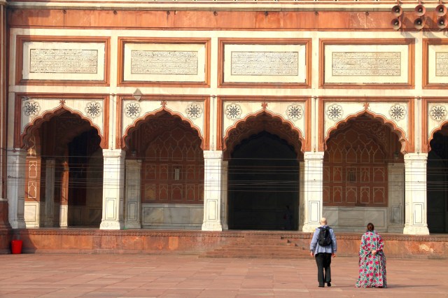 16 - Jami MAsjid Interior