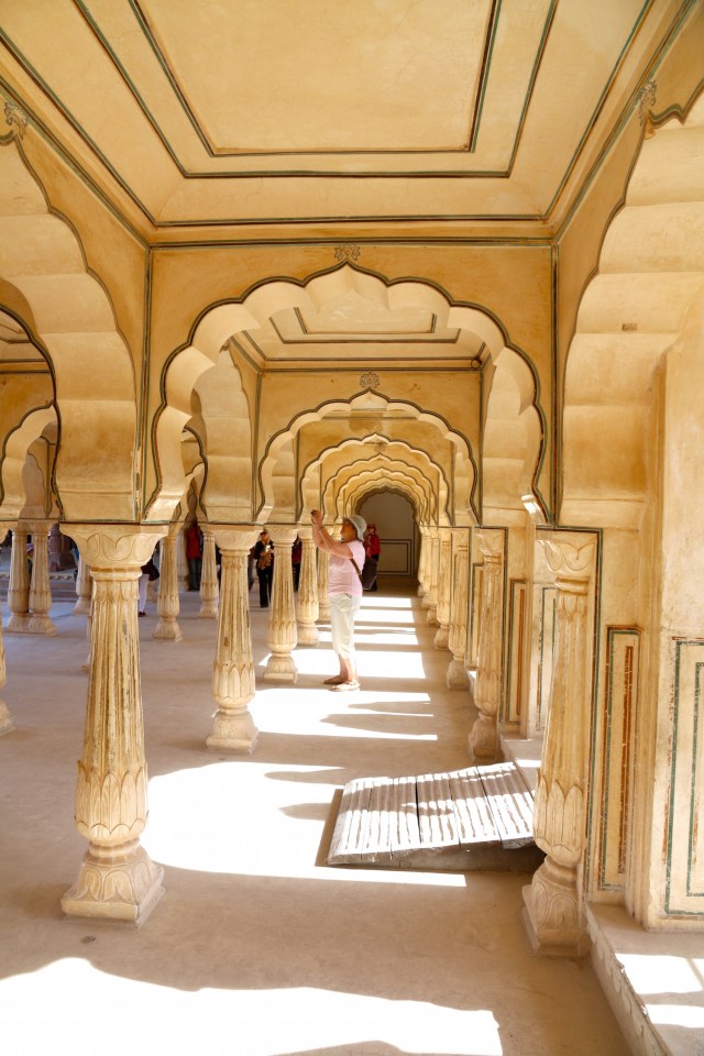 11 - Diwan e Am Other