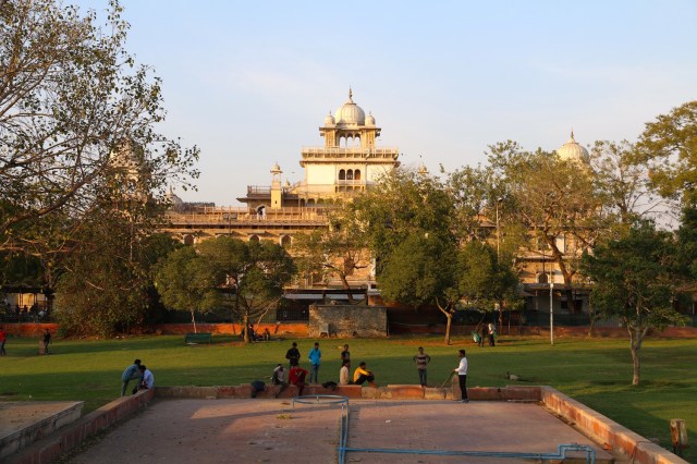 30 - Albert Hall BACK