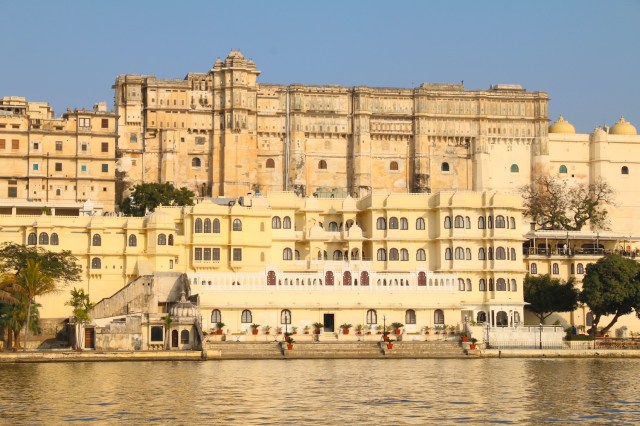 37 - city palace view