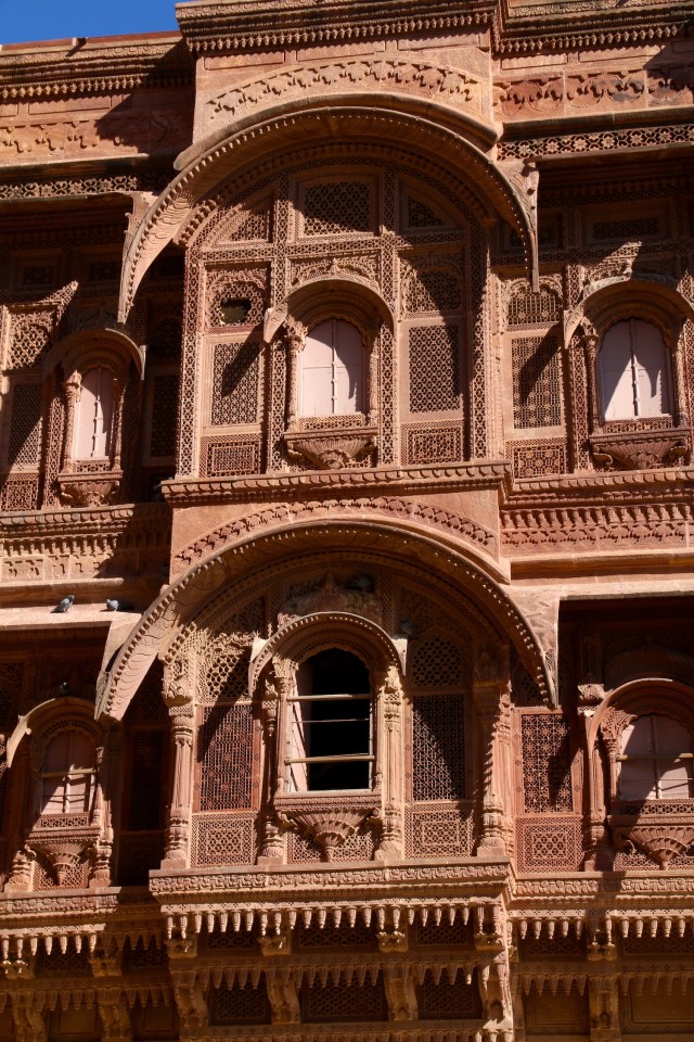 12 - Close-up of windows