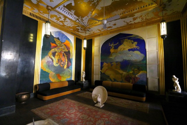 17 - Royal Throne Room