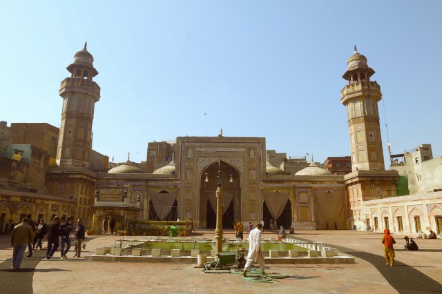 1 - Wazir Khan Mosque