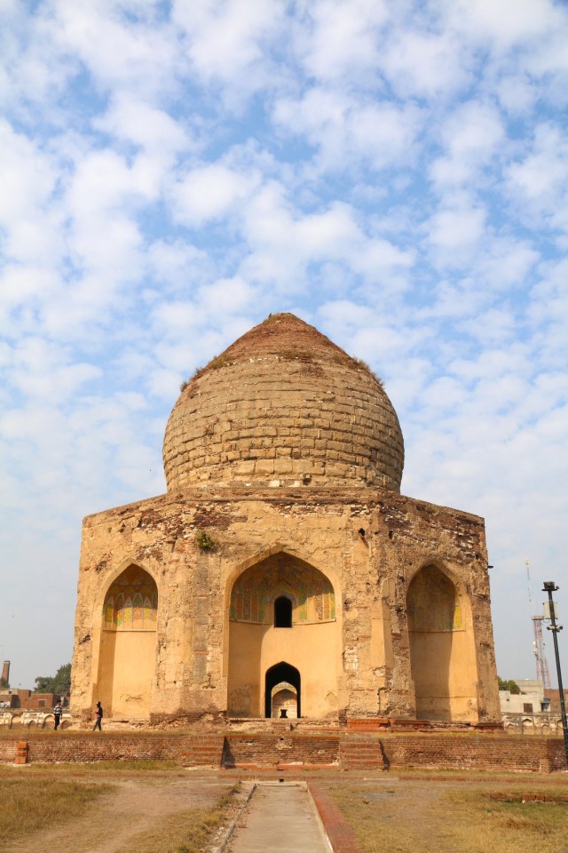 17 - Asif Khan tomb