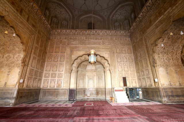 6 - Mihrab