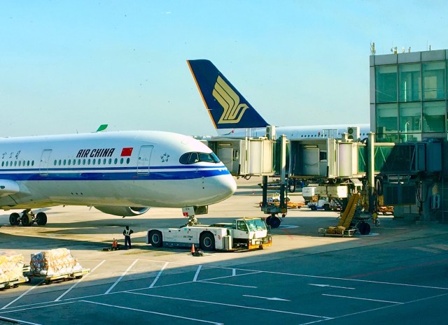 AIRLINES